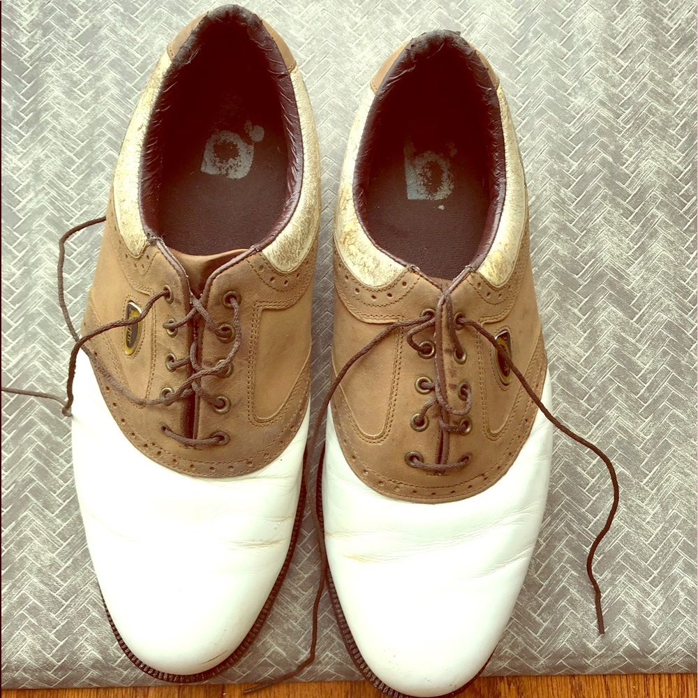 Footjoy dryjoy size 11 gold shoes good condition